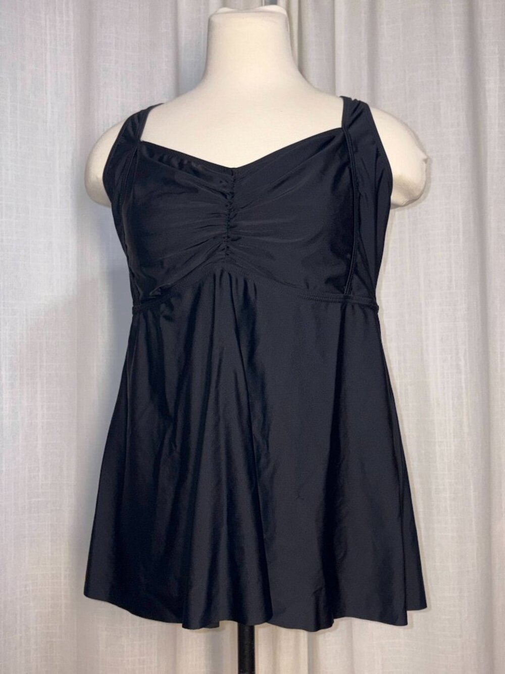 18W Tankini Style Swim Top - Summer Mae
